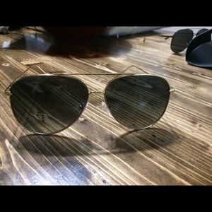 Diff Eyewear Accessories - NWOT DIFF Eyewear Nala Aviators Diff Eyewear Accessories - NWOT DIFF Eyewear Nala Aviators